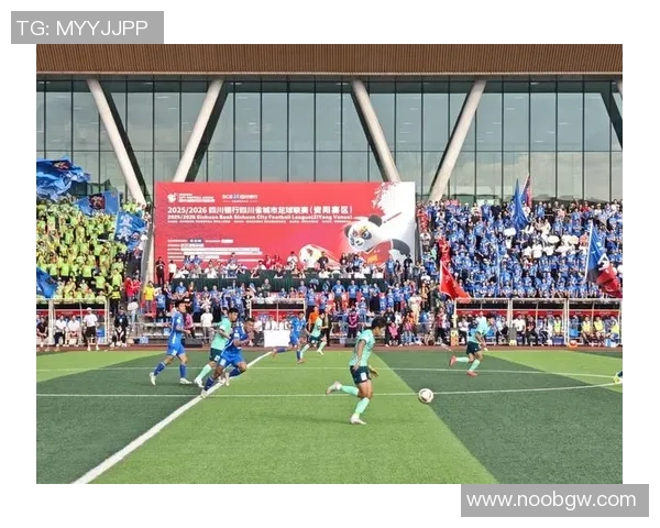 十大国际球星闪耀中国足球场 吸引万千球迷热情追随