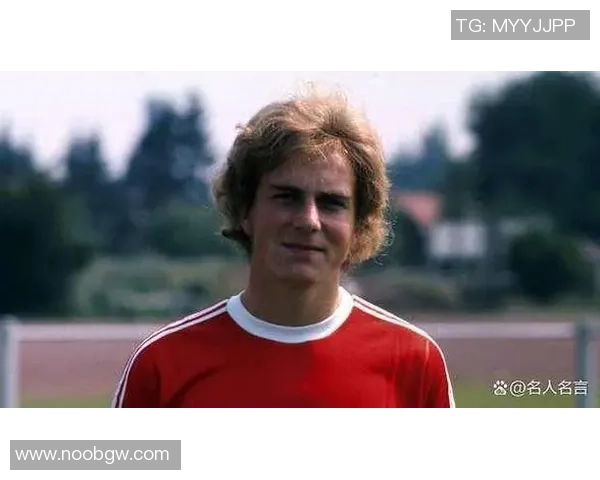 足坛旅者：环游世界的球星们与他们的传奇征程